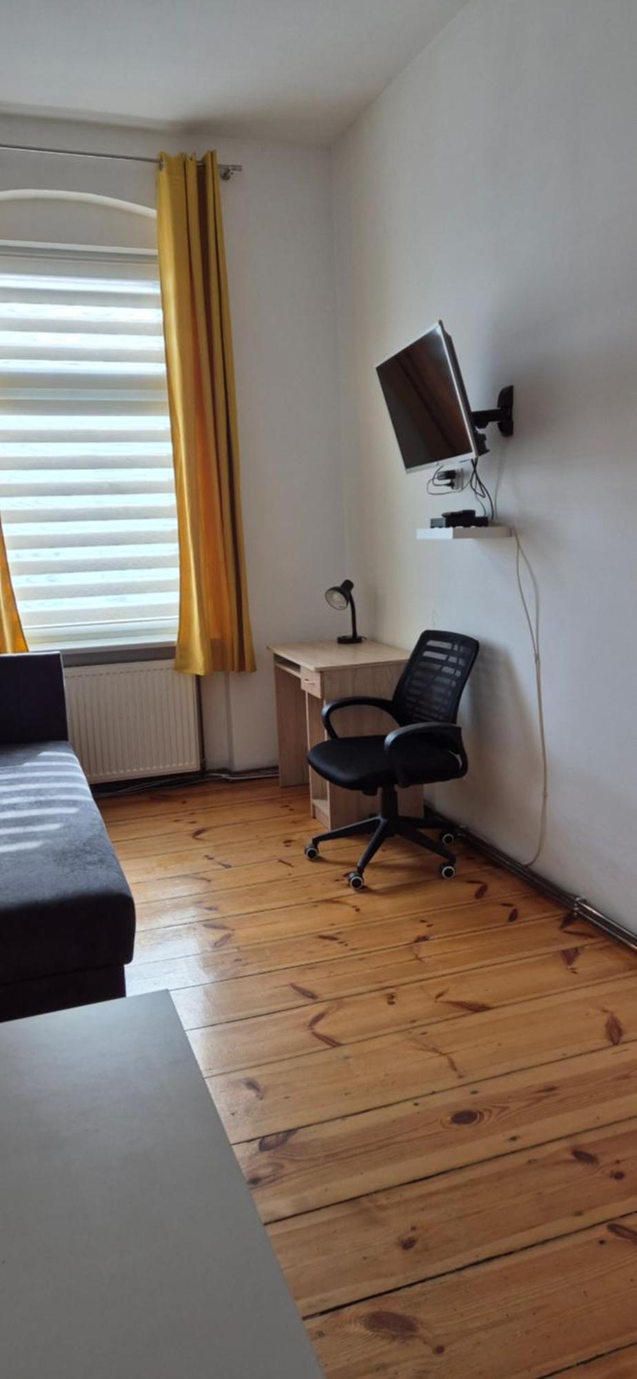 Hostel Tulip - Pokoj Jednoosobowy Nr 3 Ze Wspolna Lazienka I Kuchnia Щецин Экстерьер фото